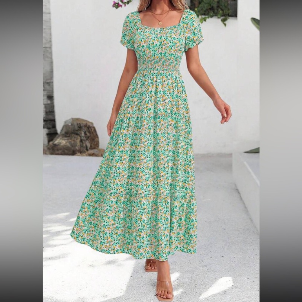 Women’s green floral print maxi dress